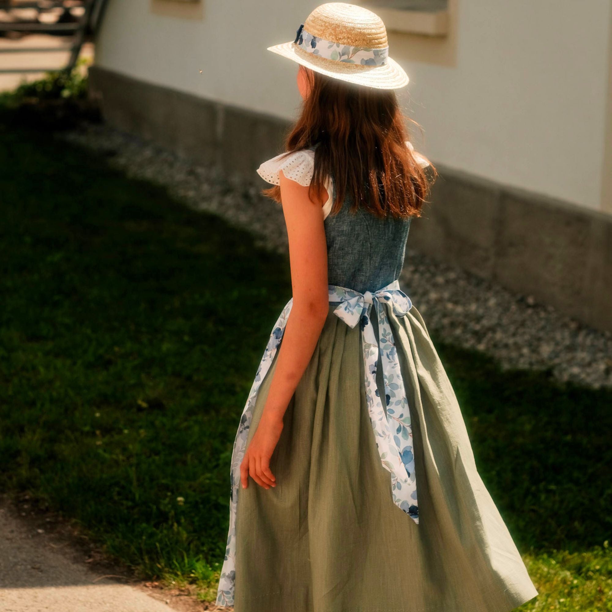 Dirndl Emma Jeansblau