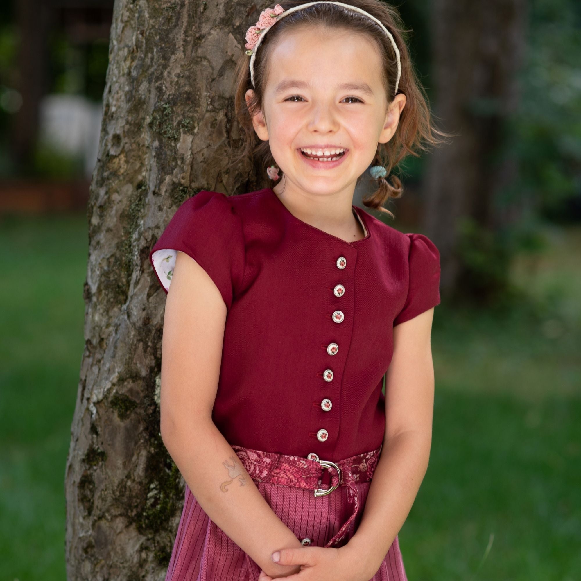 Damendirndl & Kinderdirndl weinrot (B)