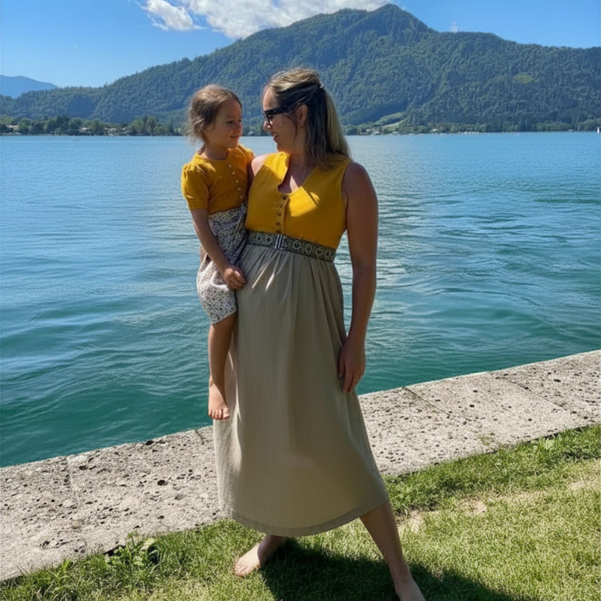 Umstandsdirndl Senfgelb