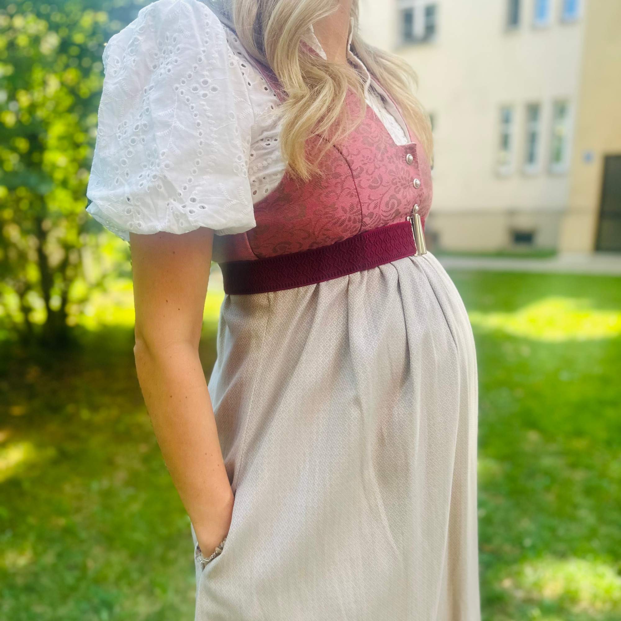 Umstandsdirndl rosé/beige (Gürtel)